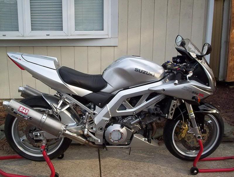 Cream in oil filler cap | Kawasaki ZX-10R Forum